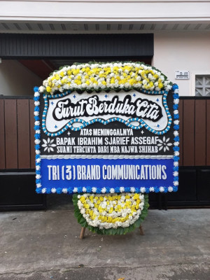 Papan Bunga Duka di Hager